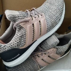 Adidas Ultraboost Ash Pearl Men's size 13
